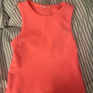 Neon pink high neck tanktop